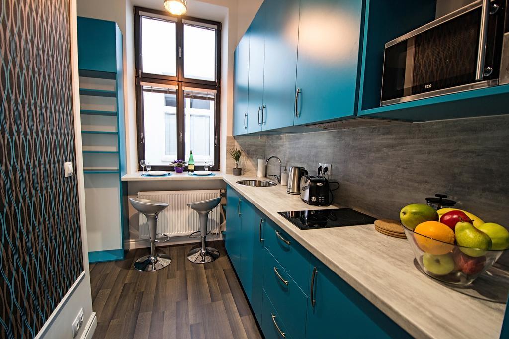 Violet Studio By Ruterra Praga