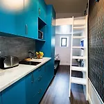 Violet Studio By Ruterra